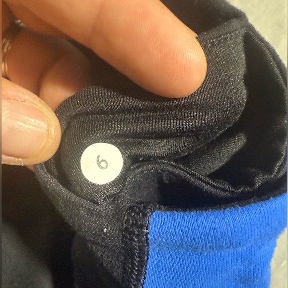 🍋 Lululemon Embody Crop *Full-On Luon - Picture 7 of 8